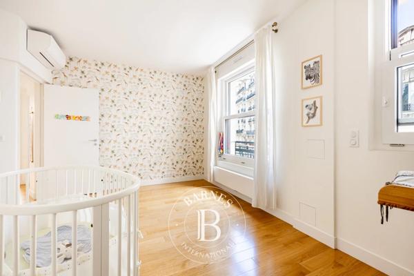 Paris 8ème, Appartement 4 Chambres -  128 m² à vendre
