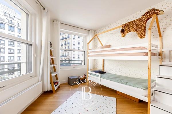 Paris 8ème, Appartement 4 Chambres -  128 m² à vendre