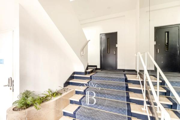 Paris 8ème, Appartement 4 Chambres -  128 m² à vendre