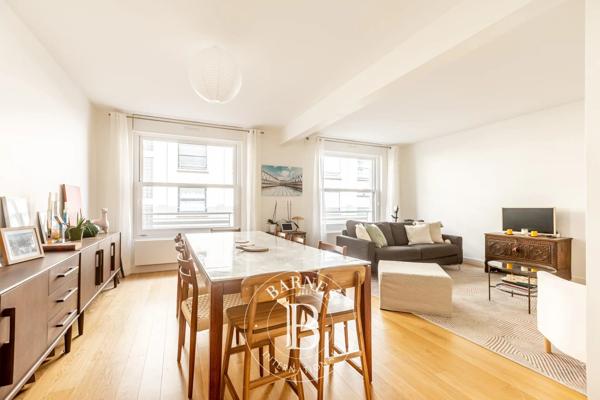 Paris 8ème, Appartement 4 Chambres -  128 m² à vendre