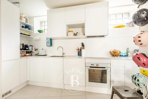 Paris 8ème, Appartement 4 Chambres -  128 m² à vendre