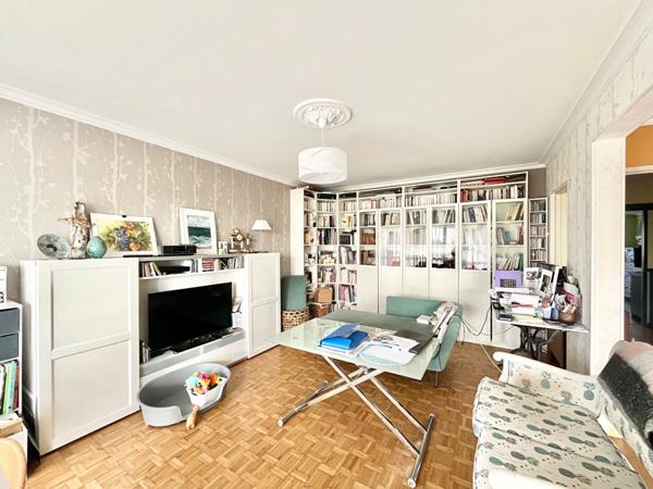 Appartement Caen 4 pièce(s) 90 m2 - rez de jardin - terrasse sud - cave - garage fermé