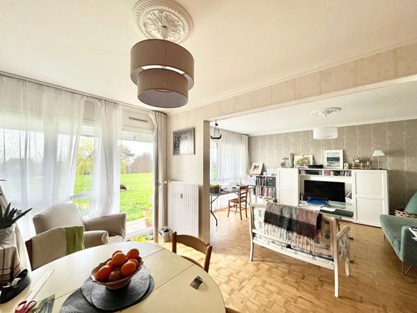 Appartement Caen 4 pièce(s) 90 m2 - rez de jardin - terrasse sud - cave - garage fermé