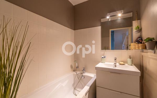 Appartement à vendre    5 pièces • 102 m2 Reims