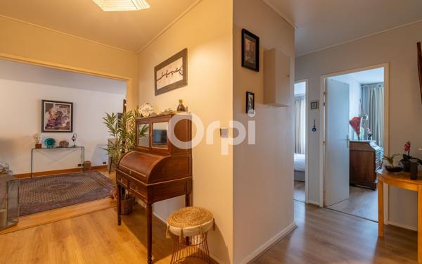 Appartement à vendre    5 pièces • 102 m2 Reims