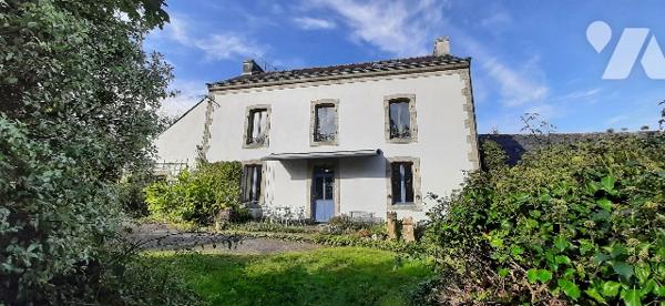 Grande maison familiale de 6 pièces avec dépendances et grand jardin