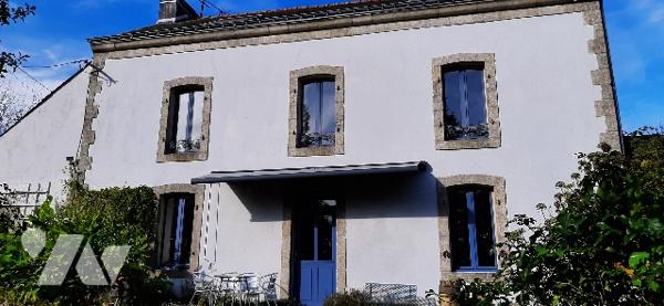 Grande maison familiale de 6 pièces avec dépendances et grand jardin