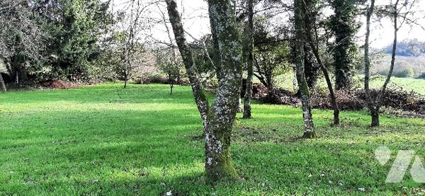 Grande maison familiale de 6 pièces avec dépendances et grand jardin