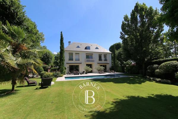 Maisons-Laffitte, Maison 7 Chambres -  950 m² à vendre