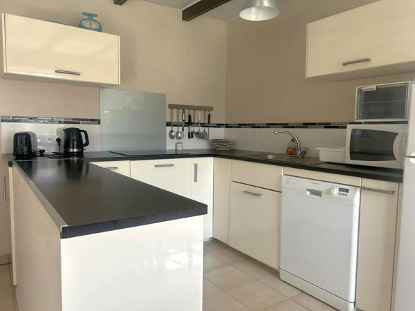 Plouider (29260) Maison de campagne, avec hangar