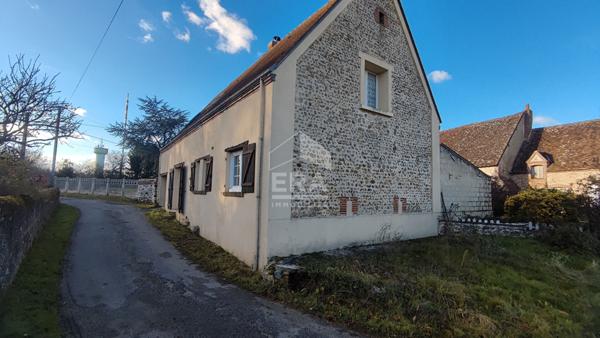 Maison entre Nogent-le-Rotrou et La Loupe
