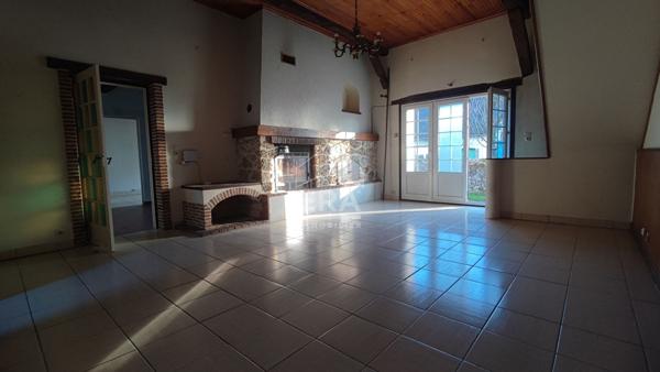 Maison entre Nogent-le-Rotrou et La Loupe