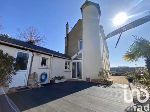 Maison 9 pièces de 184 m² à Château-Renault (37110)