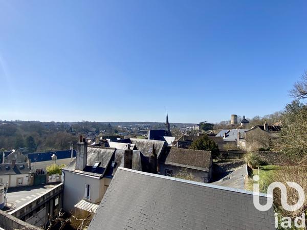 Maison 9 pièces de 184 m² à Château-Renault (37110)