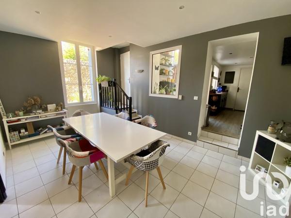 Maison 9 pièces de 184 m² à Château-Renault (37110)