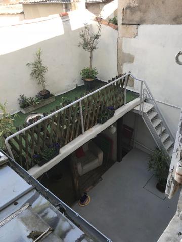 POITIERS CENTRE - maison de ville avec terrasse