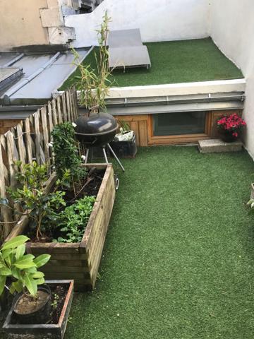 POITIERS CENTRE - maison de ville avec terrasse