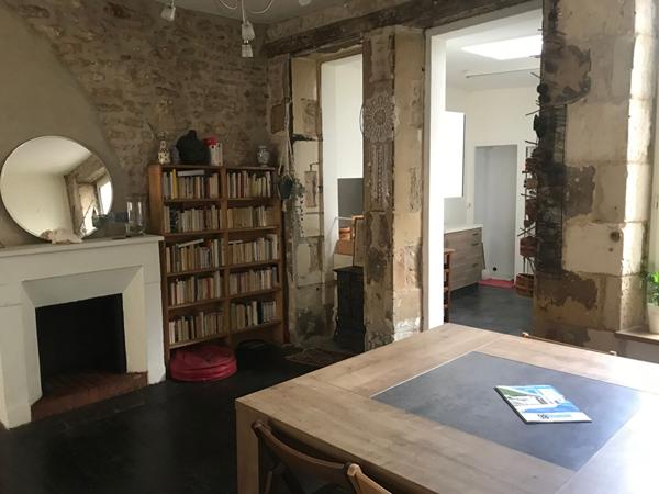 POITIERS CENTRE - maison de ville avec terrasse