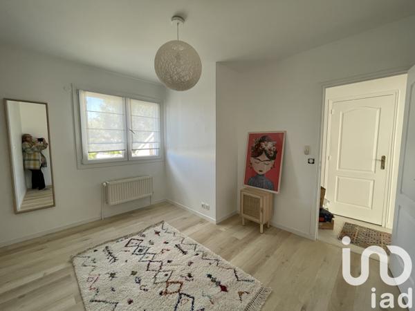 Location appartement 3 pièces 74 m² Soisy-sur-Seine