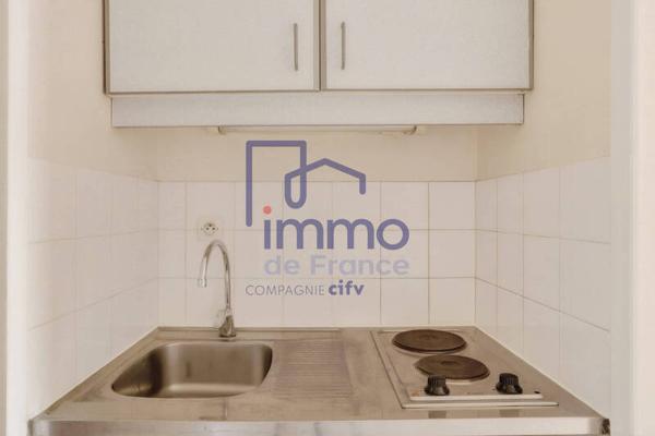 Appartement 1 pièce                                        - 69007 LYON Réf : 213931