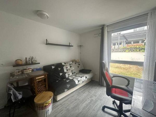 Appartement 1 pièce                                        - 38950 Saint-Martin-le-Vinoux Réf : 5432