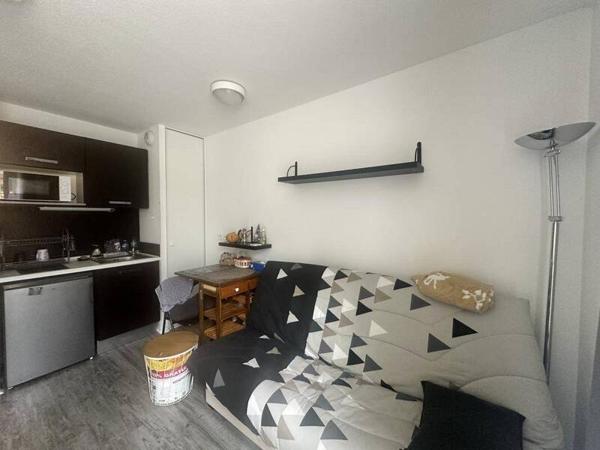 Appartement 1 pièce                                        - 38950 Saint-Martin-le-Vinoux Réf : 5432