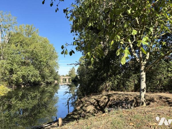 EXCLUSIVITE: Terrain de loisirs à saint Marceau avec accès à la sarthe