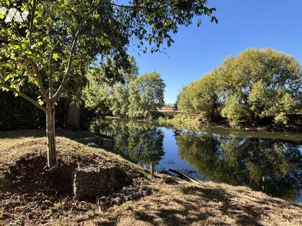 EXCLUSIVITE: Terrain de loisirs à saint Marceau avec accès à la sarthe
