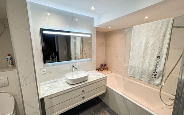 Appartement à vendre    5 pièces • 147,26 m2 Cannes