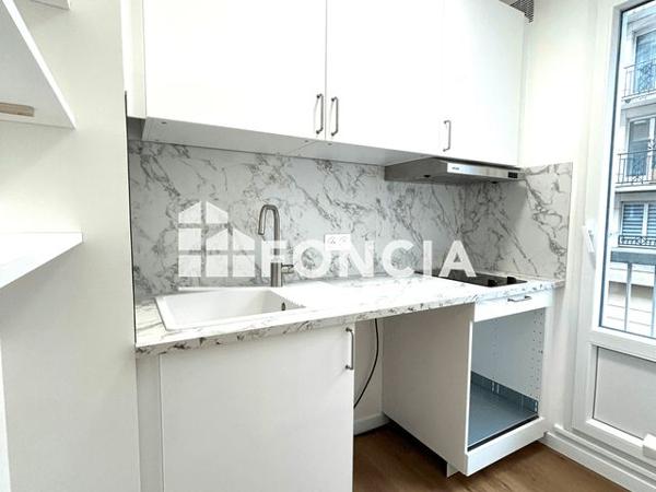 Location Studio 27 m² - 5 Rue de la Voute Paris 75012