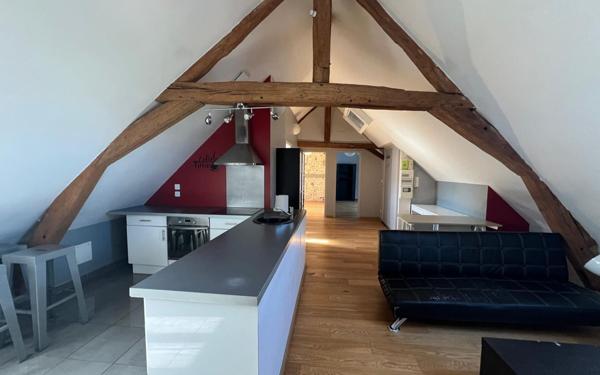 Appartement à vendre    3 pièces • 72 m2 Étampes