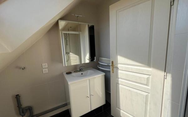 Appartement à vendre    3 pièces • 72 m2 Étampes