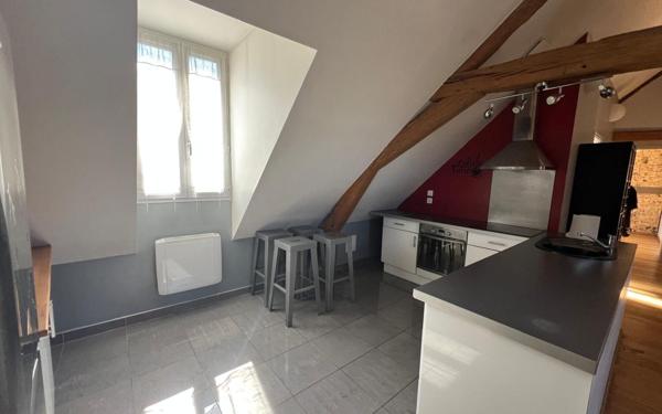 Appartement à vendre    3 pièces • 72 m2 Étampes