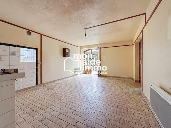 Deux maisons et garage