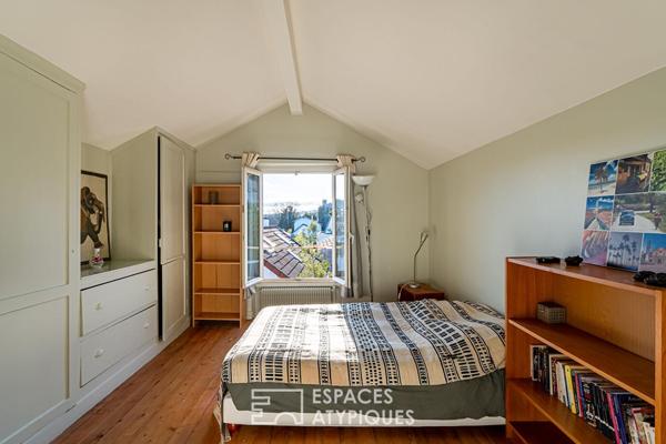 Triplex familial chargé d’histoire à deux pas de la Section Internationale de Sèvre.