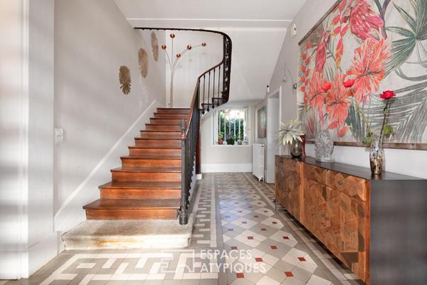 Grande maison de notable avec piscine et dépendance