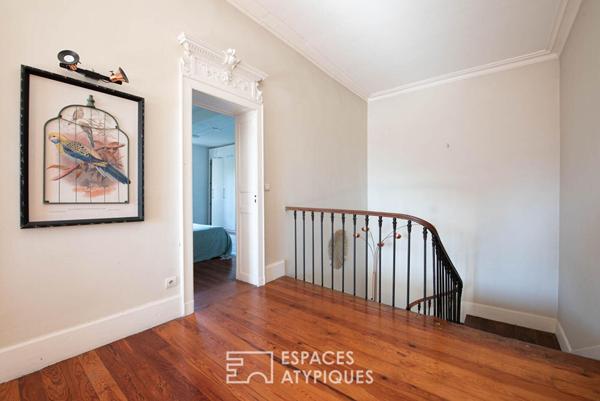 Grande maison de notable avec piscine et dépendance