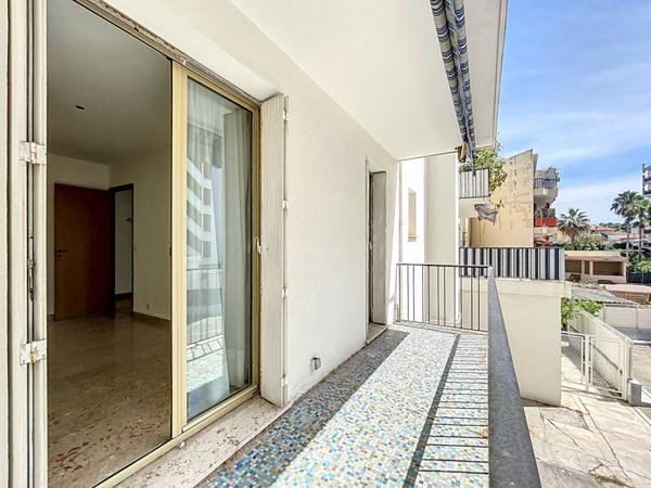 À vendre : Appartement 2 pièces à Juan-les-Pins