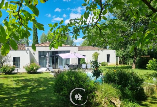 Baron (33750) VILLA ARCHITECTE T7 - 6 CHAMBRES - PISCINE - GARAGE