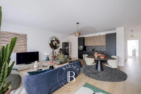 Bordeaux, Appartement 2 Chambres -  90 m² à vendre