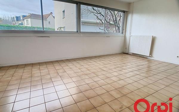 Appartement à vendre    2 pièces • 41,52 m2 Antony