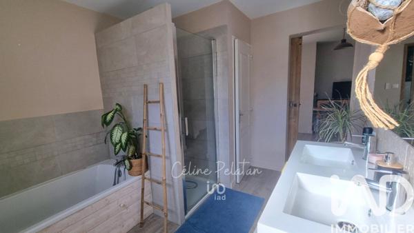 Maison à vendre 4 pièces 126 m² Lunel