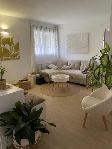 Charmante villa à Six-Fours-les-Plages, idéale pour 2 familles ou investissement locatif