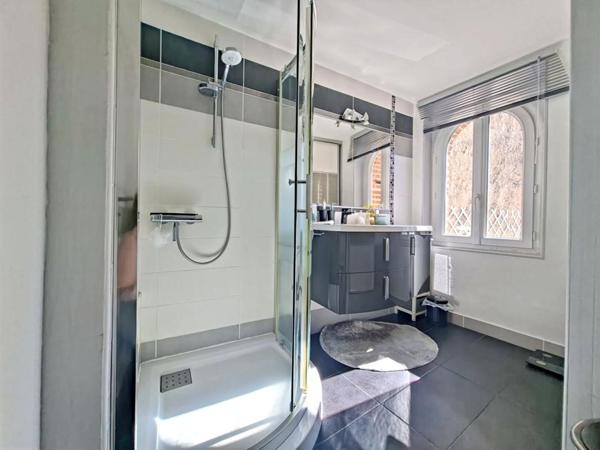 Maison Mettray 6 pièce(s) 126.5 m2