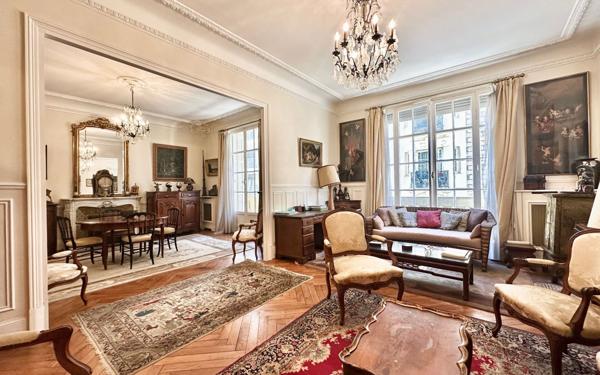 Appartement à vendre    4 pièces • 133 m2 Nice