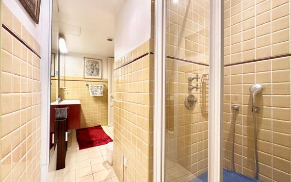 Appartement à vendre    4 pièces • 133 m2 Nice