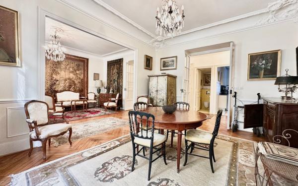 Appartement à vendre    4 pièces • 133 m2 Nice