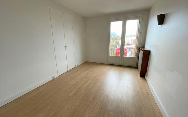 Appartement à vendre    3 pièces • 63,63 m2 Antony