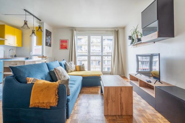 T2 43m² rafraîchi à neuf — 5ème étage avec ascenseur — Paris 19ème