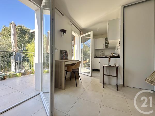 Appartement F3 à vendre  3 pièces - 50,60 m2 ST CYR SUR MER - 83